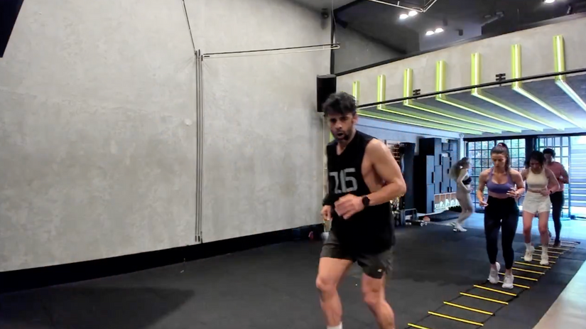 HIIT: Arkadaşını Destekle